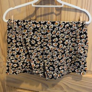 Women’s Large Angie Shorts